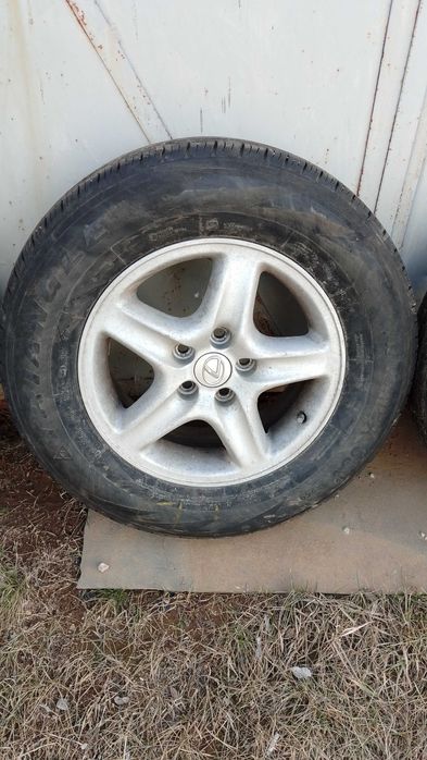 Продам диски с резиной