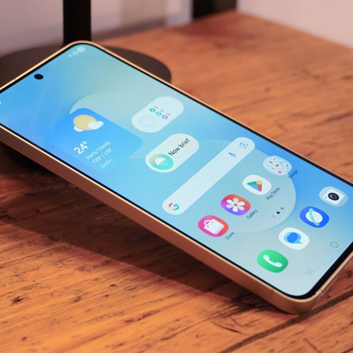 Продам Samsung S25 FE оригинал