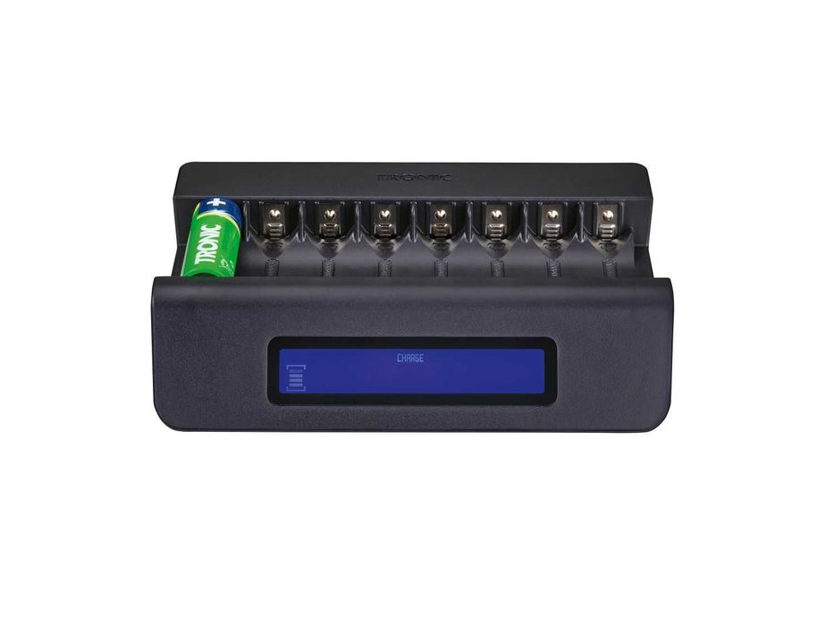 Încărcător smart, cu display, pentru acumulatori AA si AAA, nou