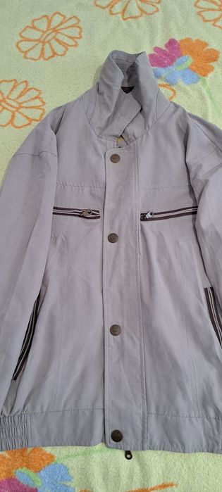 Vind geaca barbat ,marimea M ,primavara ,toamna