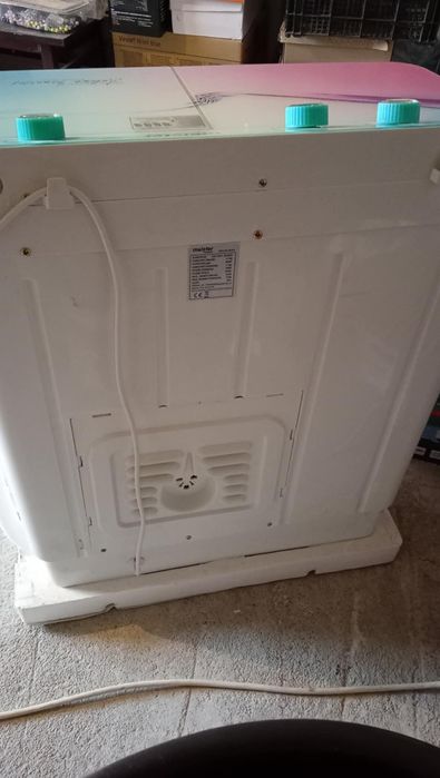 Masina de spalat cu storcător separat