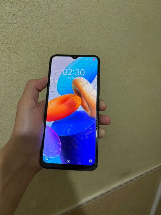 Айфон 7,Виво у22