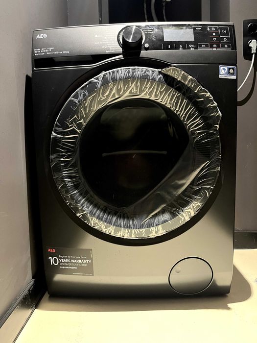 Пералня със сушилня AEG LWR73166OE