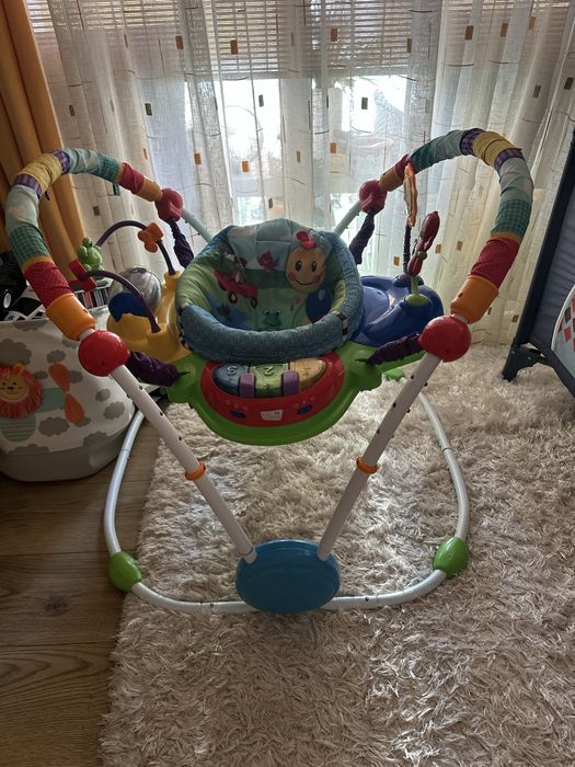 Jumper copii cu muzicuta si lumini