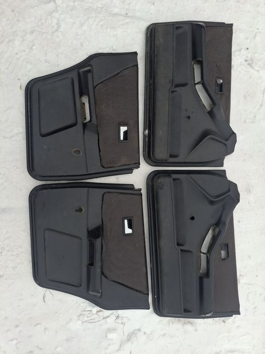 Запчасти на ауди 80