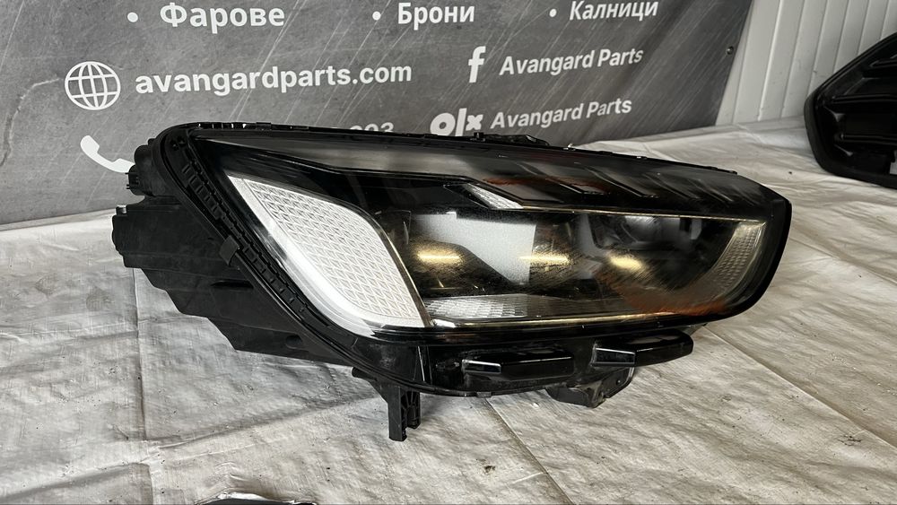 Десен и ляв фар Audi A4 B9 Facelift 2019-