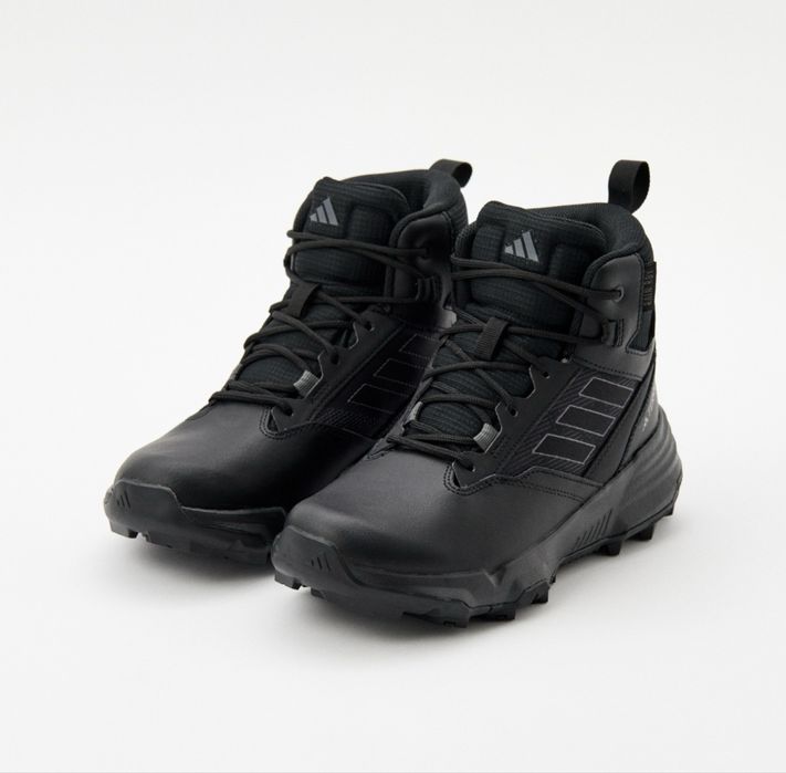 Reebok; Puma; Joma; Nike; Adidas