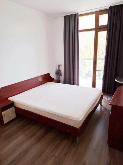 Двустаен апартамент в централната част на комплекса, Ниска такса