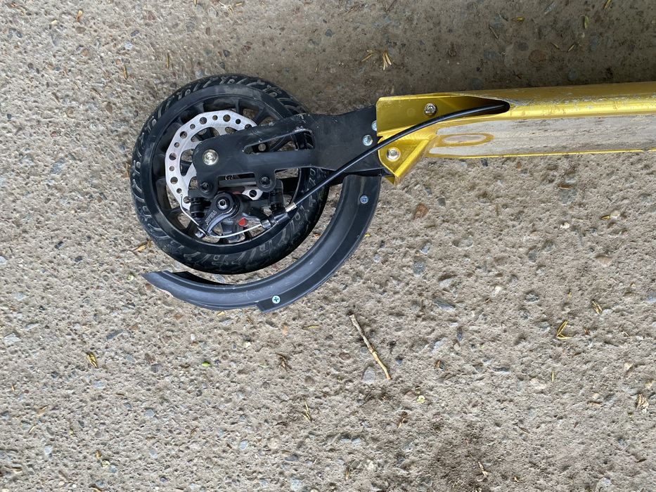 Продается самокат