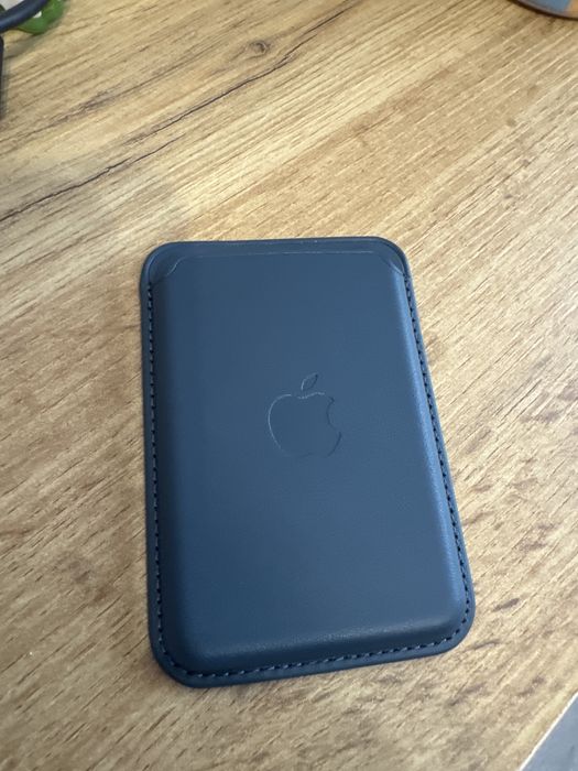 Apple wallet/портфейл