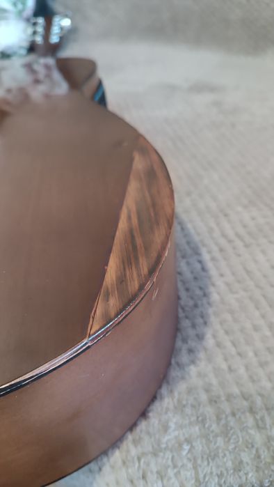 Продам гитару Yamaha F-310