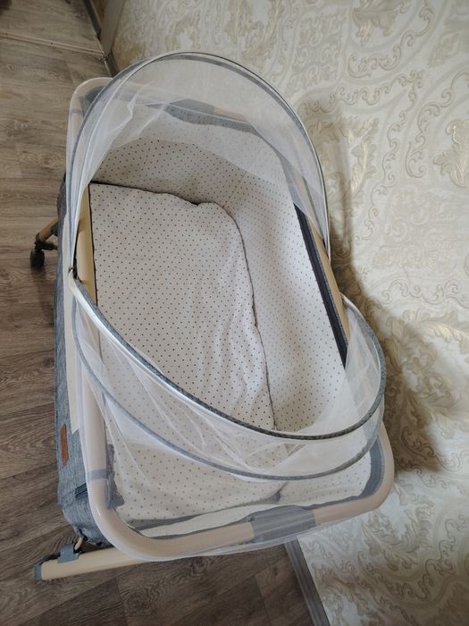 Кроватка детская