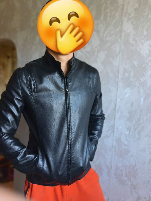 Продам кожаную куртку