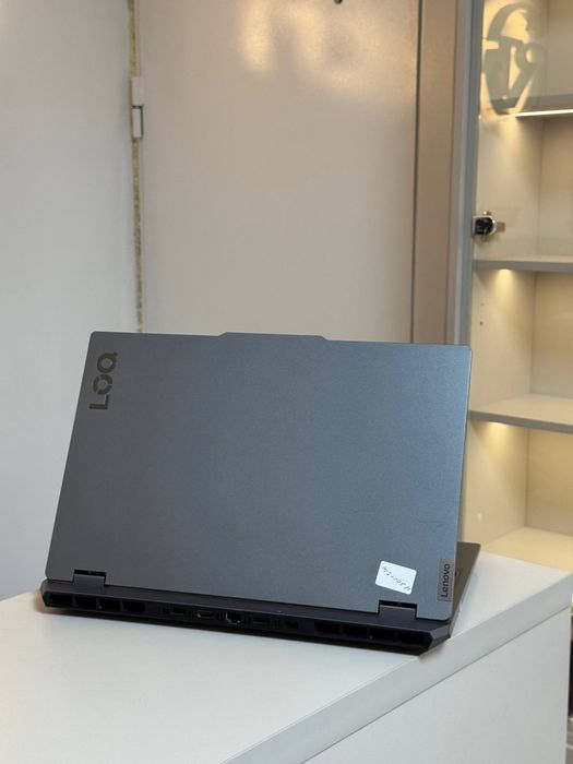 Lenovo R7/7, SSD512, RTX 4050