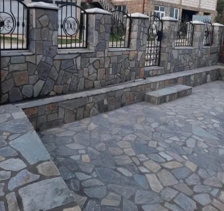 Piatra naturala de munte si montaj