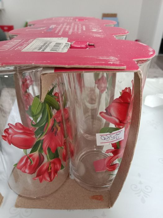 Бокалы красивые для 8 марта