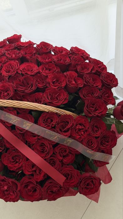 Продам огромный букет роз