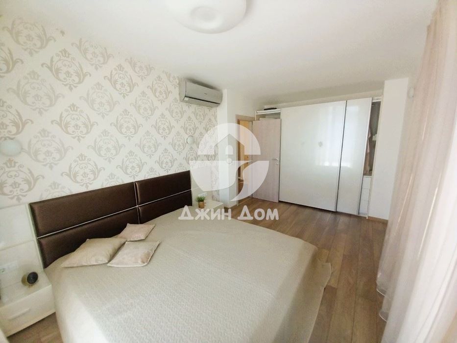 Продава се Къща в Бургас, Сарафово - 220 кв.м за 1300 €/кв.м - Снимка #7