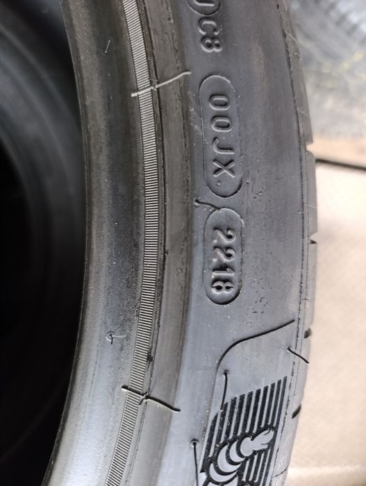 O anvelopă de vara 275 35 21 Michelin dot 2018 7mm