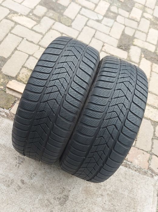 Set 2buc 225/45 R17 91H Pirelli Winter Sotto Zero *BMW RSC RFT M+S iar