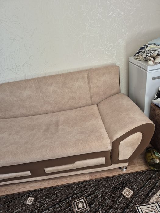 Срочно не дорого продам диван