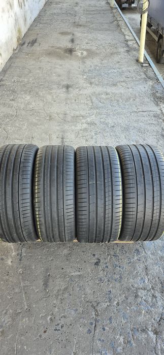 4 anvelope vara Pirelli,fata 275/35/22,spate 315/30/22.Pret/bucata