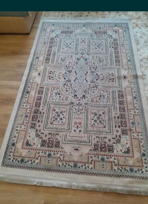 Продам ковры. 2 шт