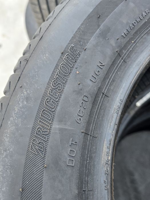 4 Броя 205/60/16 Bridgestone 7mm КАТО НОВИ