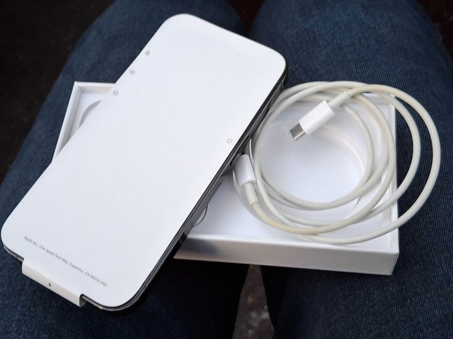 iPhone 14 Pro 128GB + Аксесоари
