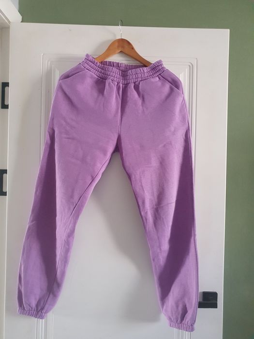 Худи и трико за 1500 тенге.