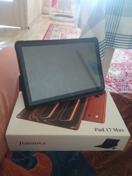 Продам планшет Pad 17 Max 1 тб