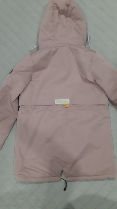 Весенняя одежда для девочки