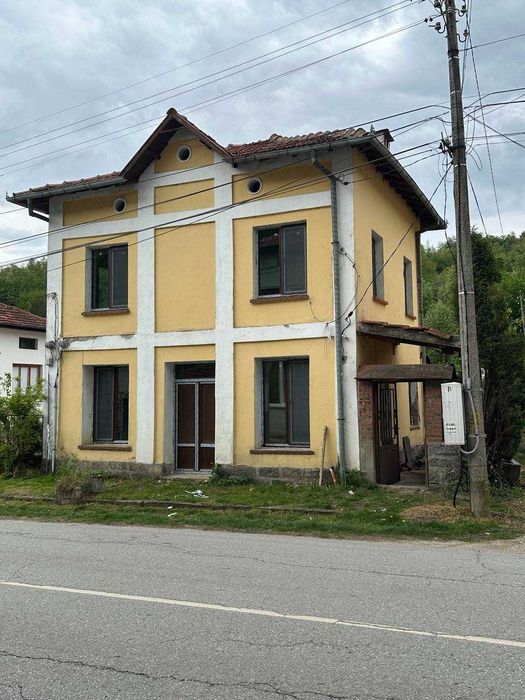 Продава се Къща в с. Бели Осъм, Област Ловеч - 140 кв.м за 386 €/кв.м - Снимка #1