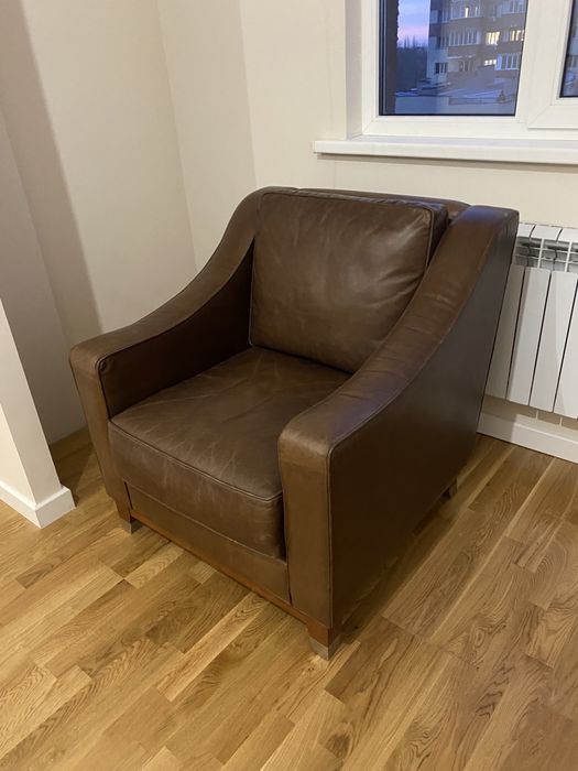 Кожаные кресла