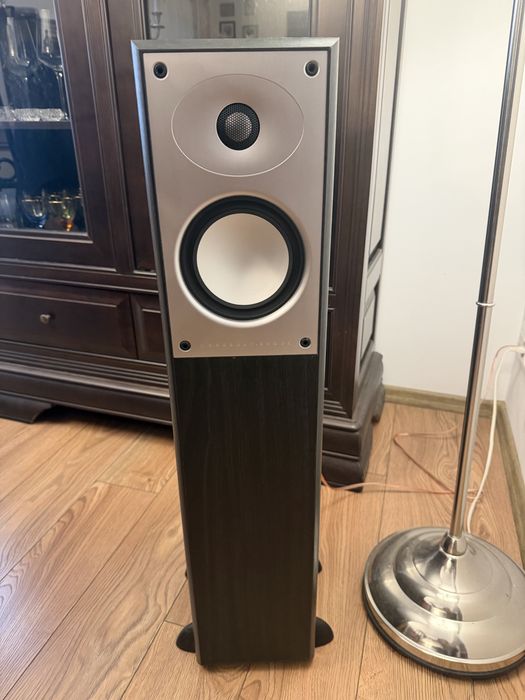 Boxe podea Mordaunt Short MS904 calitate Anglia