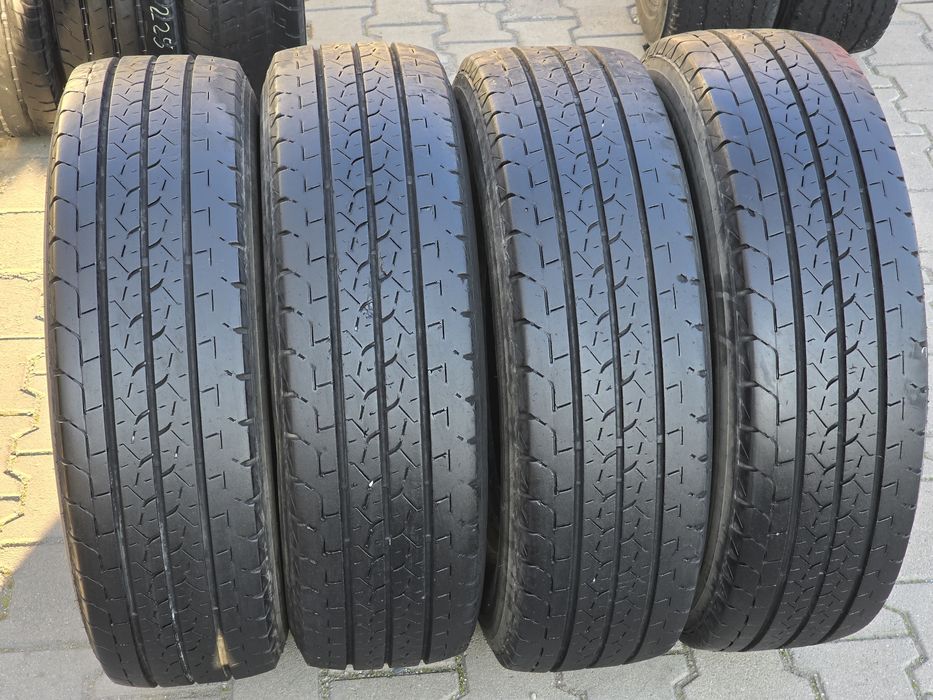225 75 16c Bridgestone