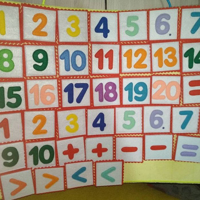 Развивает из фетра. Алфавит.