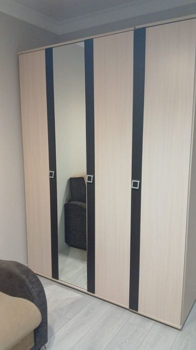 Продам шкаф для одежды