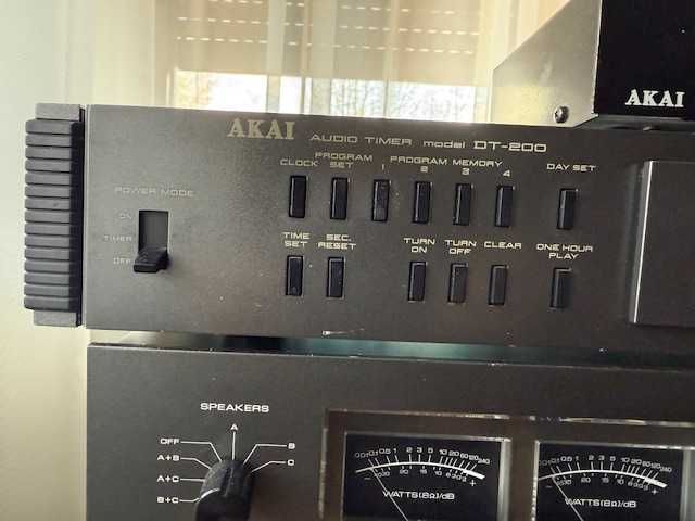 AKAI DT-200, digital timer