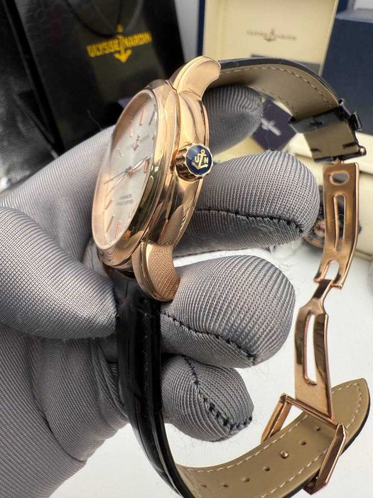 ulysse nardin златна/кожена каишка