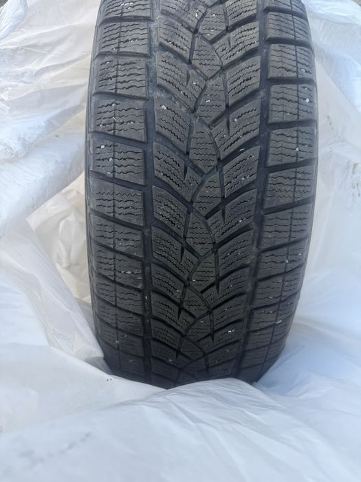 Продам резину зимнюю