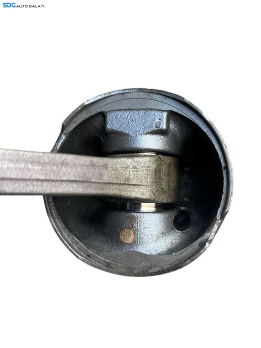 Piston Pistoane cu Biela BMW Seria 3 E46 320 2.0 D M47 100KW 136CP 1997 - 2006 ( detalii specifice piston 83.955) [B3911]