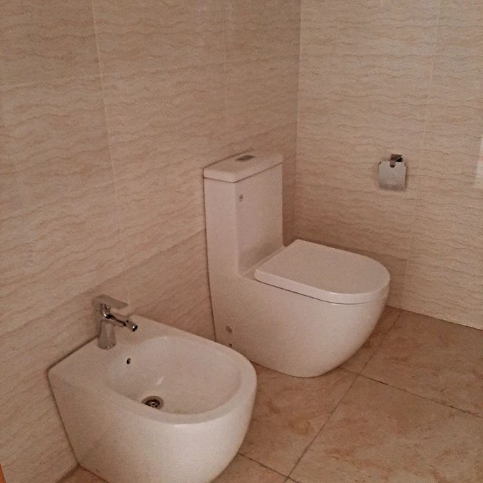 Установщик ванный наборы, сантехника