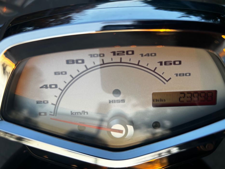 Motocicleta Honda VT1300 CX Fury