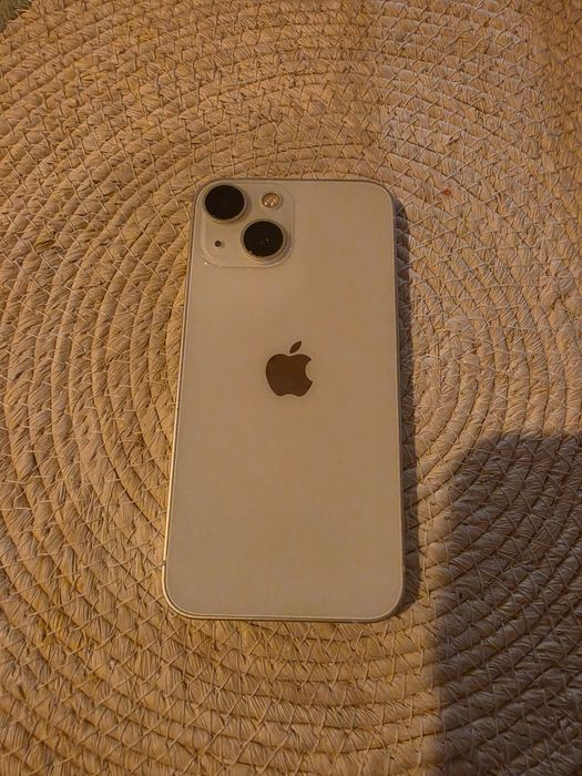 iPhone 13 mini, stare impecabilă, fără nicio zgârietură, functioneaza perfek