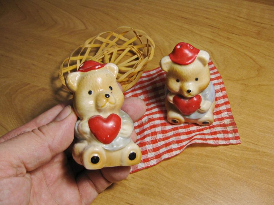 Мишки - оригинальные солонка и перечница.