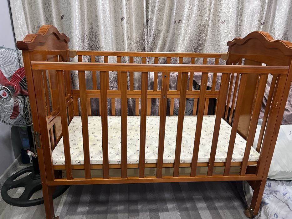 Детская кроватка(б/у)