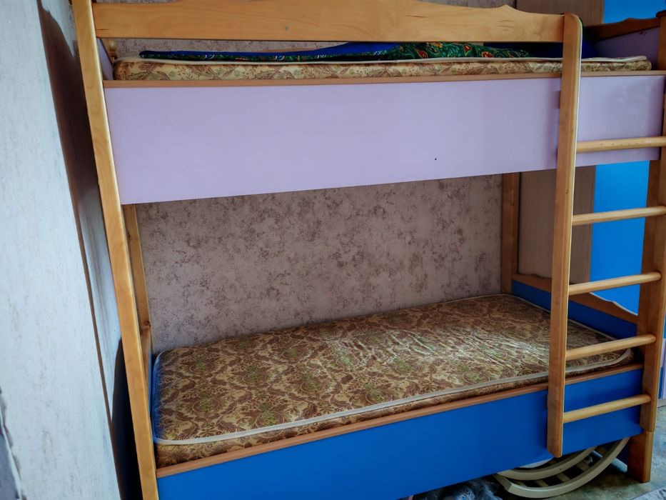 Продам детский гарнитур