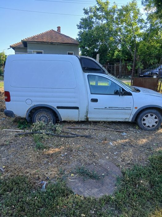Баничарка в движение Opel Combo 1.7 cdti