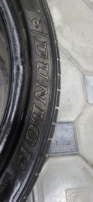 Летняя резина  одиночка DUNLOP  255/35/19  в хорошом состояние
